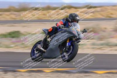 media/Dec-17-2022-SoCal Trackdays (Sat) [[224abd9271]]/Turn 15 (155pm)/